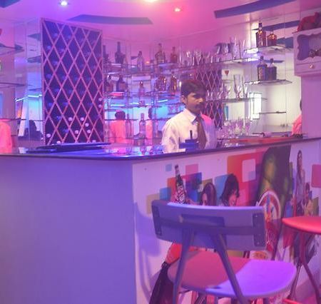 Hotel Amit Inn Patna (Bihar) Bagian luar foto